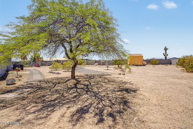 2330 E BROADWAY Avenue, Apache Junction, AZ 85119