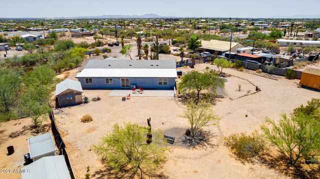 2330 E BROADWAY Avenue, Apache Junction, AZ 85119
