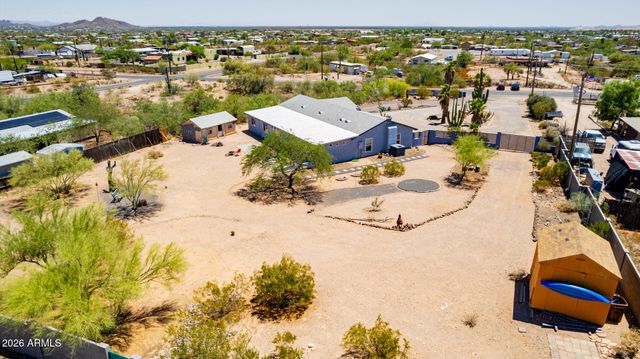 2330 E BROADWAY Avenue, Apache Junction, AZ 85119