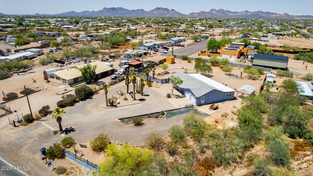2330 E BROADWAY Avenue, Apache Junction, AZ 85119