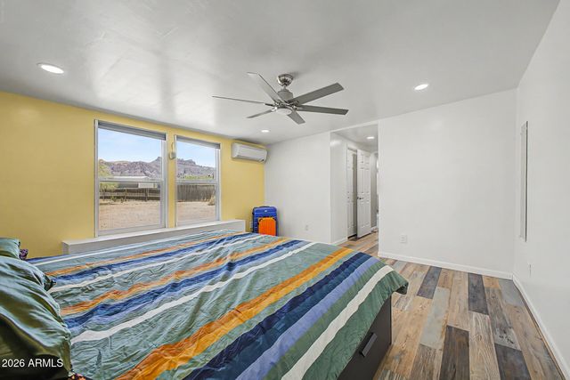 2330 E BROADWAY Avenue, Apache Junction, AZ 85119
