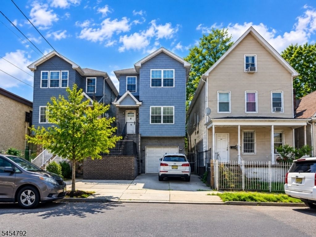 808 Livingston St, Elizabeth City, NJ 07201 — exterior