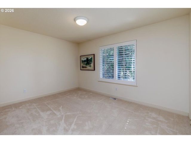 2212 Nw PINNACLE Dr, Portland, OR 97229