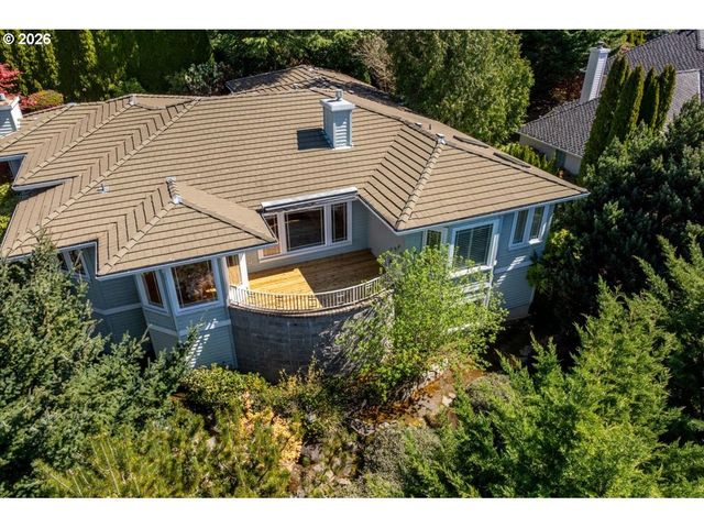 2212 Nw PINNACLE Dr, Portland, OR 97229