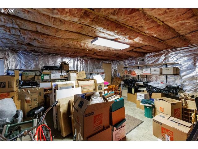 2212 Nw PINNACLE Dr, Portland, OR 97229