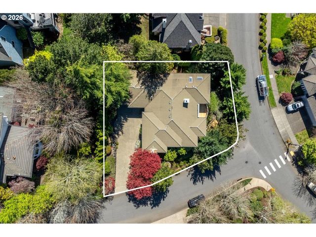 2212 Nw PINNACLE Dr, Portland, OR 97229