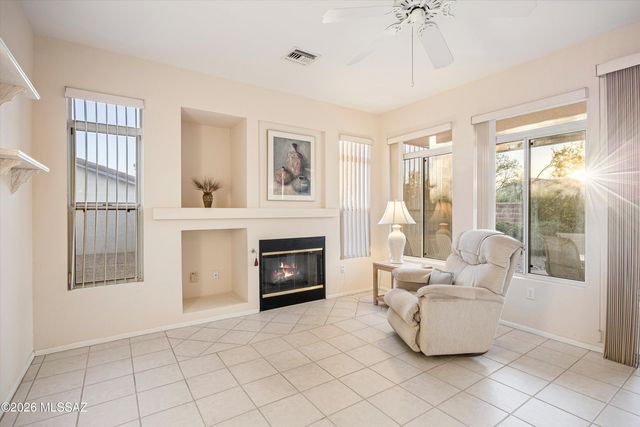 14271 N Fawnbrooke Drive, Oro Valley, AZ 85755