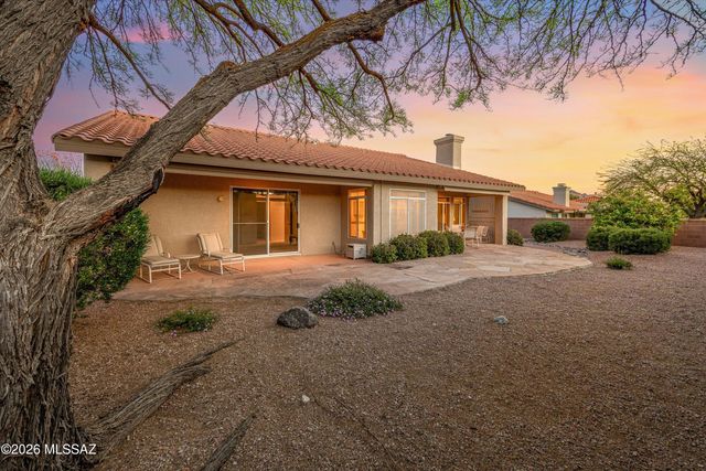 14271 N Fawnbrooke Drive, Oro Valley, AZ 85755