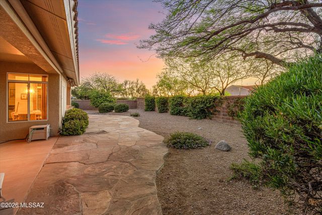 14271 N Fawnbrooke Drive, Oro Valley, AZ 85755