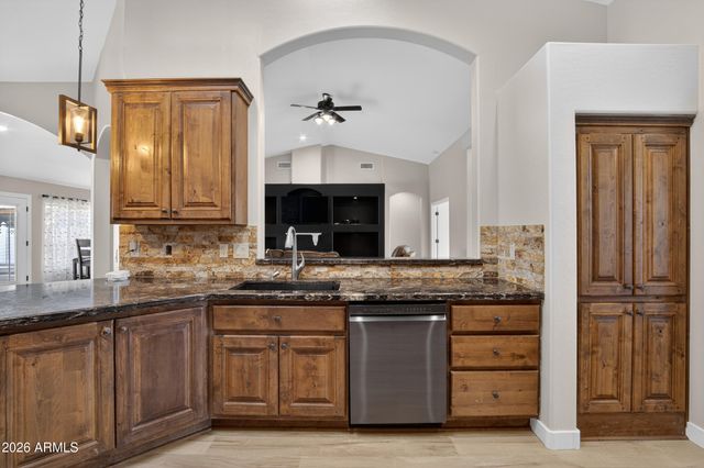 20970 E EXCELSIOR Avenue, Queen Creek, AZ 85142