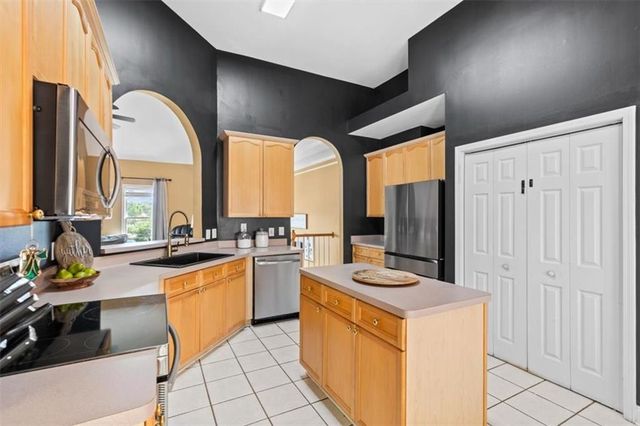 1 Carrington Drive, Cartersville, GA 30120