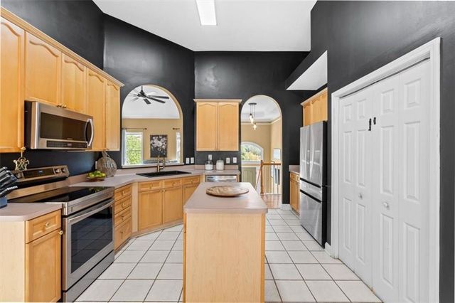 1 Carrington Drive, Cartersville, GA 30120