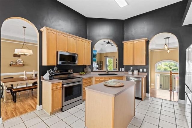 1 Carrington Drive, Cartersville, GA 30120