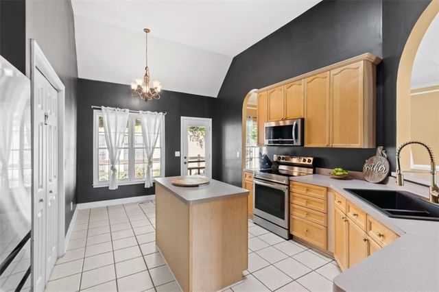 1 Carrington Drive, Cartersville, GA 30120