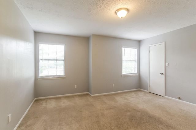20127 Pinehurst Trail Drive, Humble, TX 77346