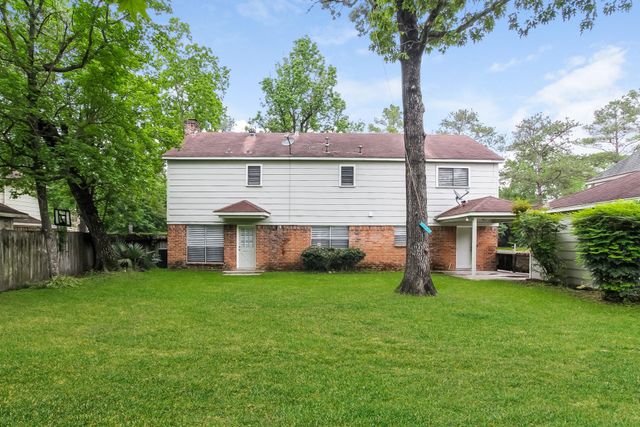20127 Pinehurst Trail Drive, Humble, TX 77346
