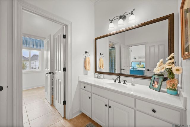 14444 Memorial Tower Dr, Baton Rouge, LA 70810