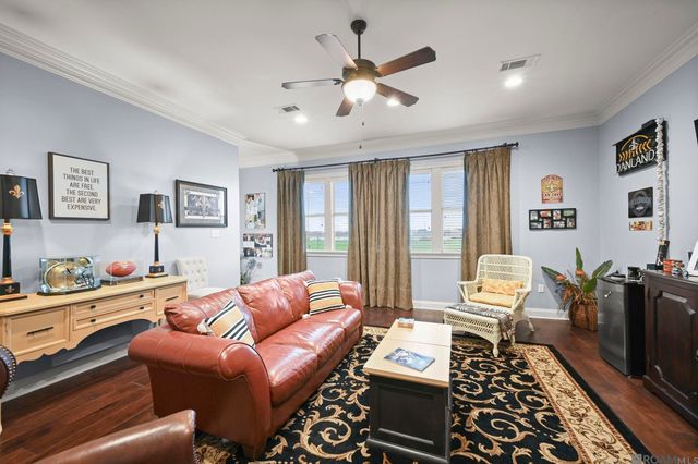 14444 Memorial Tower Dr, Baton Rouge, LA 70810