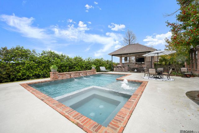 14444 Memorial Tower Dr, Baton Rouge, LA 70810