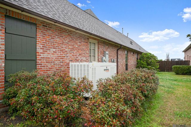 14444 Memorial Tower Dr, Baton Rouge, LA 70810