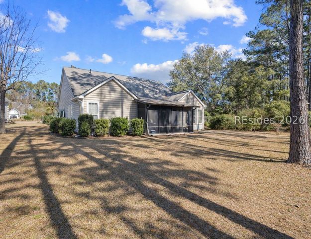 5 Glenwood Springs Ct, Bluffton, SC 29910
