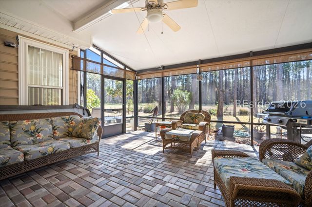 5 Glenwood Springs Ct, Bluffton, SC 29910