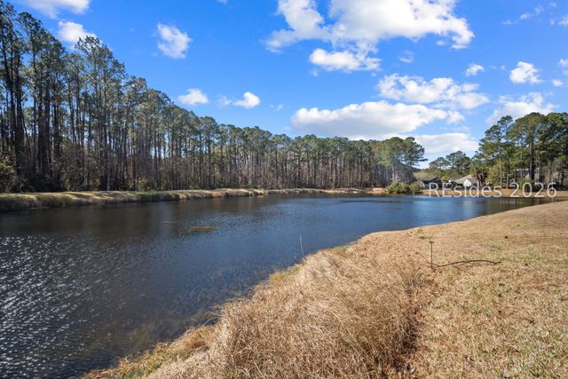 5 Glenwood Springs Ct, Bluffton, SC 29910