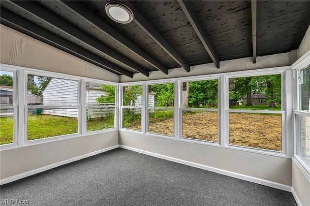 6900 Glenwood Avenue, Boardman, OH 44512