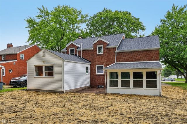 6900 Glenwood Avenue, Boardman, OH 44512