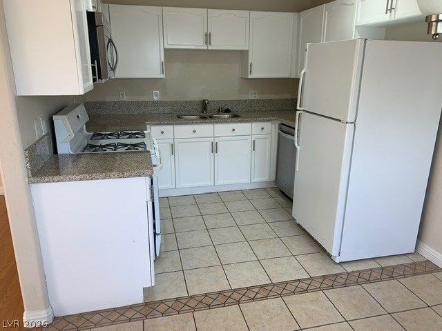 424 PINE HAVEN Street 105, Las Vegas, NV 89144