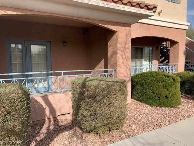 424 PINE HAVEN Street 105, Las Vegas, NV 89144