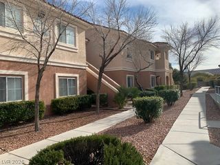 424 PINE HAVEN Street 105, Las Vegas, NV 89144