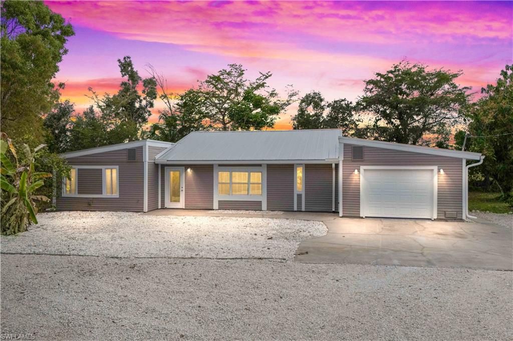 5675 Sandal LN, BOKEELIA, FL 33922 — exterior