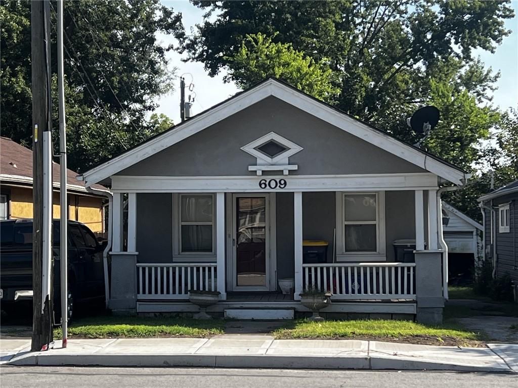 609 W 75th Street, Kansas City, MO 64114