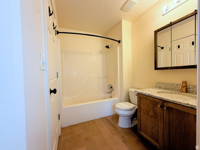 363 E 2300 N, North Ogden, UT 84414