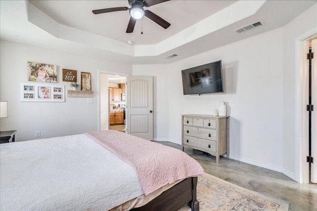 1172 Limestone DR, Lampasas, TX 76550