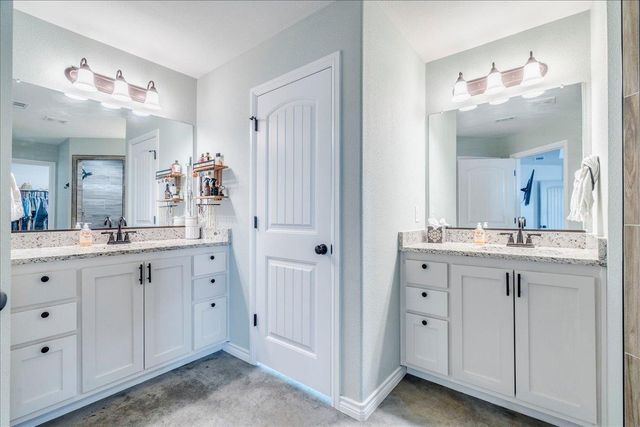 1172 Limestone DR, Lampasas, TX 76550