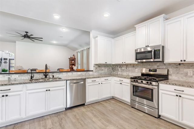 500 Road 66111, Dayton, TX 77535