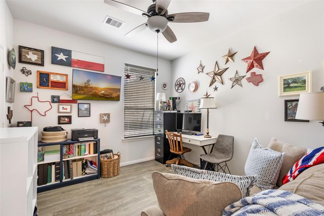500 Road 66111, Dayton, TX 77535