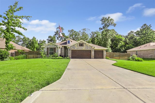 500 Road 66111, Dayton, TX 77535