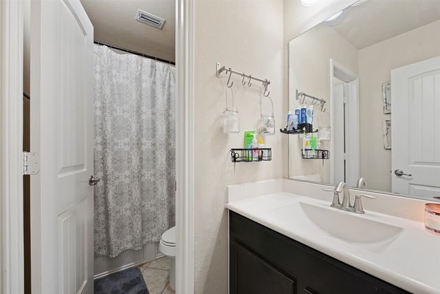 8221 Black Hills Trail, Aubrey, TX 76227