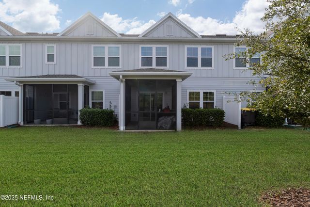 10307 BENSON LAKE Drive, Jacksonville, FL 32222