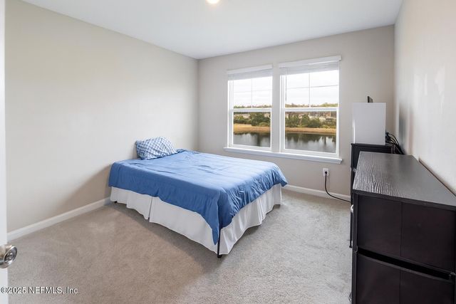 10307 BENSON LAKE Drive, Jacksonville, FL 32222