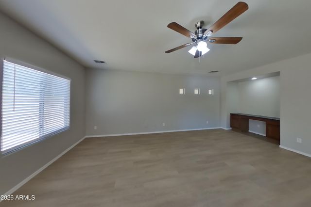 10208 W WIER Avenue, Tolleson, AZ 85353