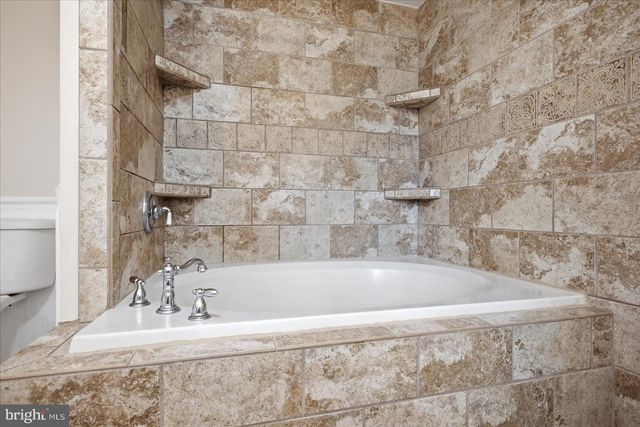 509 CEDAR LN, Bluemont, VA 20135