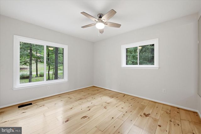 509 CEDAR LN, Bluemont, VA 20135