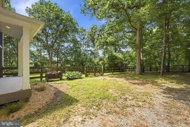 509 CEDAR LN, Bluemont, VA 20135