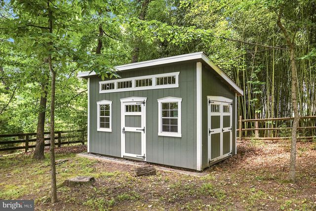 509 CEDAR LN, Bluemont, VA 20135