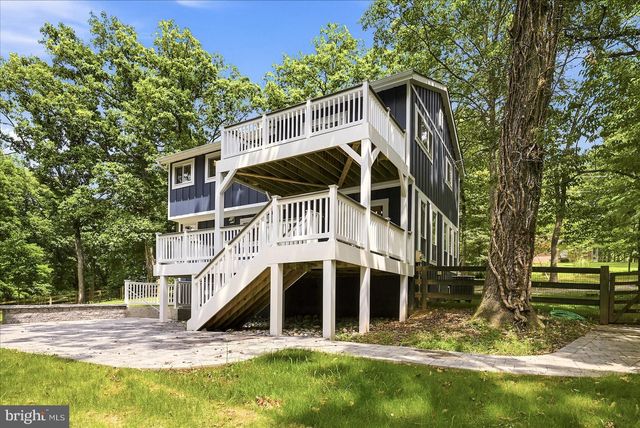 509 CEDAR LN, Bluemont, VA 20135
