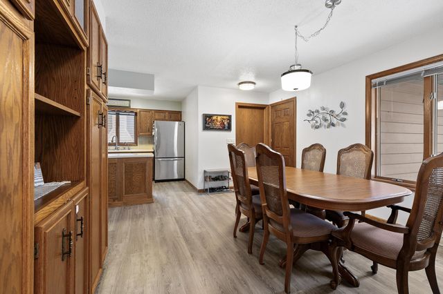 1954 W Highview Drive, Sauk Rapids, MN 56379